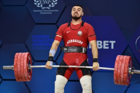 Azərbaycan ağırlıqqaldıranı Avropa çempionatında 3 qızıl medal qazanıb - FOTO