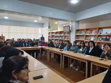 Bərdədə Ailə, Qadın və Uşaq Problemləri üzrə Komissiyanın növbəti tədbiri keçirilmişdir - FOTOLAR Bərdədə Ailə, Qadın və Uşaq Problemləri üzrə Komissiyanın növbəti tədbiri keçirilmişdir - FOTOLAR