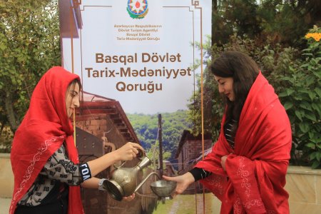 Daşdəmir Əjdəroğlu: Xeyirxah basqallılar - FOTOLAR