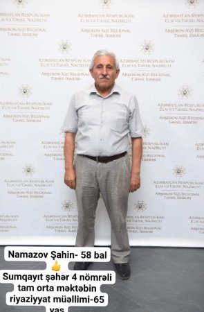 65 yaşlı müəllimdən imtahanda yüksək nəticə - Foto