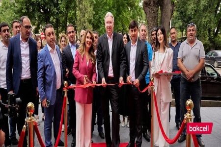 Bakcell Şuşada yeni mağazasını təqdim etdi! - FOTOLAR Bakcell Şuşada yeni mağazasını təqdim etdi! - FOTOLAR