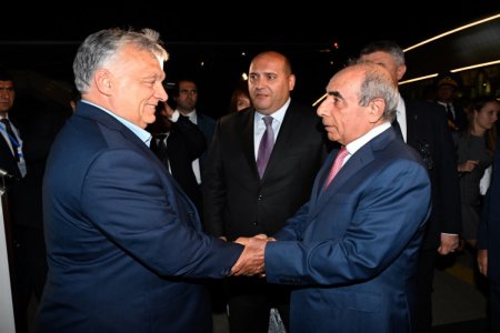 Macarıstanın Baş naziri Viktor Orban Azərbaycana səfərə gəlib - FOTO Macarıstanın Baş naziri Viktor Orban Azərbaycana səfərə gəlib - FOTO