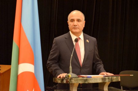Vətən Müharibəsi Qəhrəmanı Zaur Nudirəliyev və Cəmil Nəcəfovun xatirələri anılıb - FOTOLAR Vətən Müharibəsi Qəhrəmanı Zaur Nudirəliyev və Cəmil Nəcəfovun xatirələri anılıb - FOTOLAR