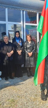 BƏRDƏDƏ ŞƏHİDİN MƏZARI ZİYARƏT OLUNDU RUHUNA DUALAR OXUNDU - FOTOLAR BƏRDƏDƏ ŞƏHİDİN MƏZARI ZİYARƏT OLUNDU RUHUNA DUALAR OXUNDU - FOTOLAR