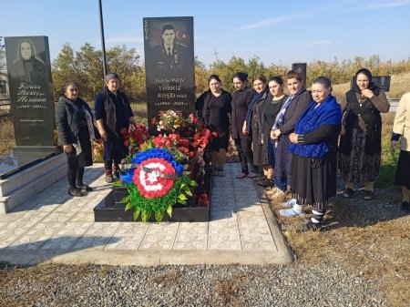 Arzu Yaqub qızı : Vətən var - FOTO Arzu Yaqub qızı : Vətən var - FOTO