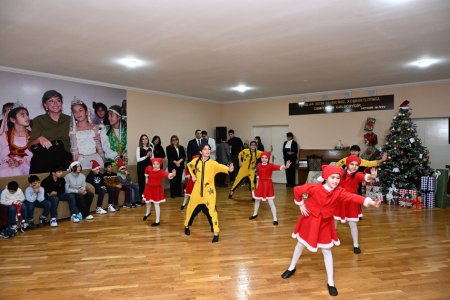 Bakı Media Mərkəzinin rəhbəri Arzu Əliyeva 2 saylı Uşaq evi sosial xidmət müəssisəsində uşaqları ziyarət edib - FOTOLAR Bakı Media Mərkəzinin rəhbəri Arzu Əliyeva 2 saylı Uşaq evi sosial xidmət müəssisəsində uşaqları ziyarət edib - FOTOLAR