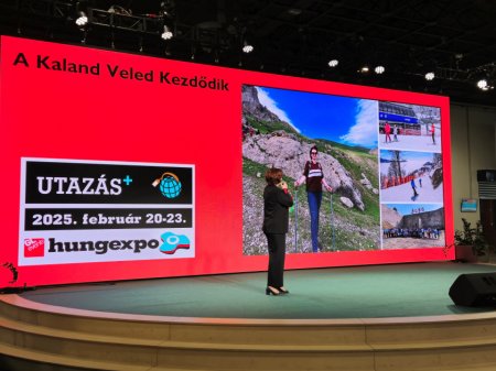 Azərbaycan Macarıstandakı sərgidə turizm potensialını təqdim edir - FOTO Azərbaycan Macarıstandakı sərgidə turizm potensialını təqdim edir - FOTO